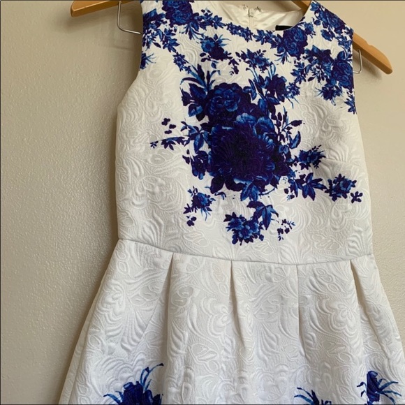 Alisa Pan Graduation Party Floral Puff Dress 4 - Picture 2 of 8